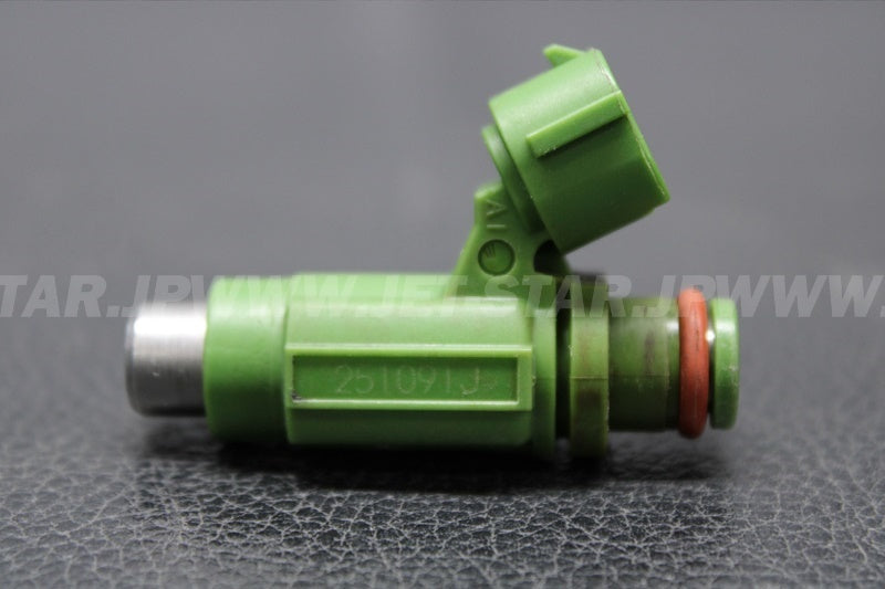 Used 49033-3708 NOZZLE-INJECTION  [X2209-52]