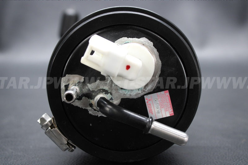 Used 49040-0748 PUMP-FUEL  [X2210-16]