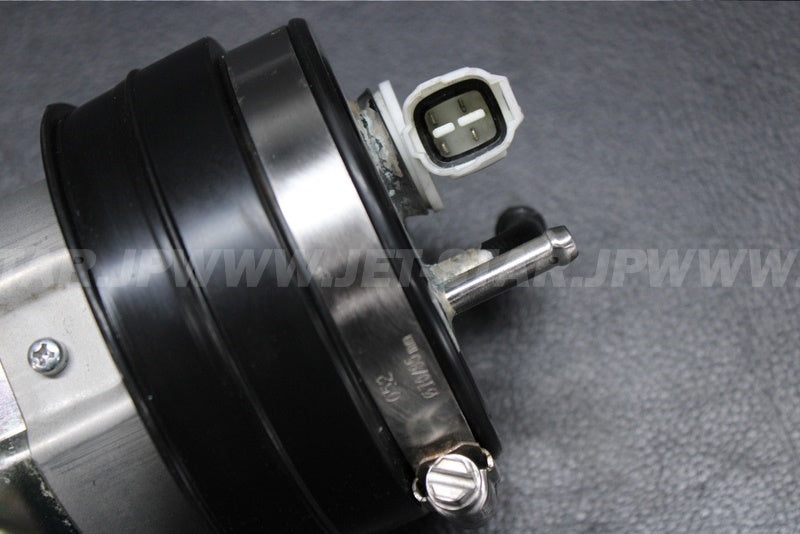 Used 49040-0748 PUMP-FUEL  [X2210-16]