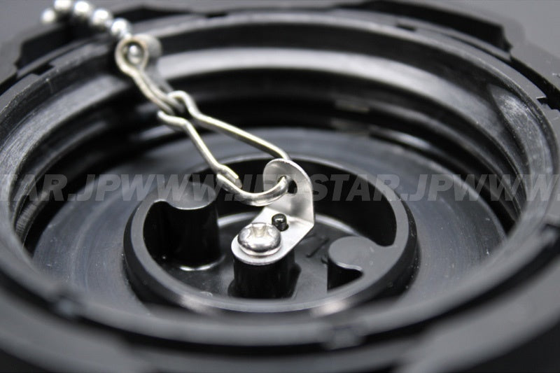 Used 51049-0713 CAP-TANK,FUEL  [X2210-18]