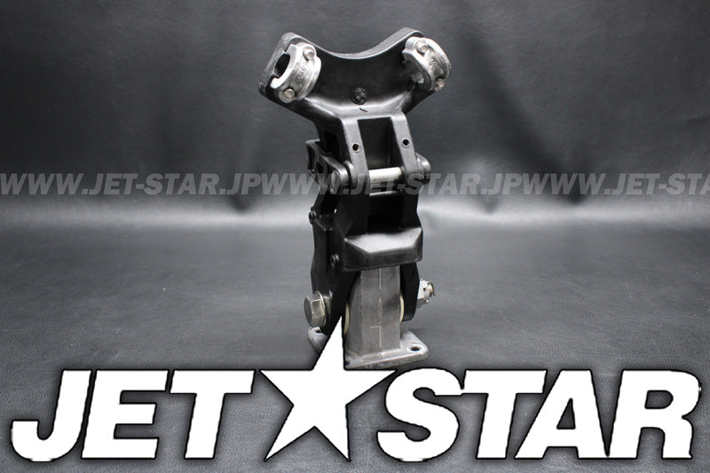 Used 46012-3730 HOLDER-HANDLE,LWR  [X2210-21]