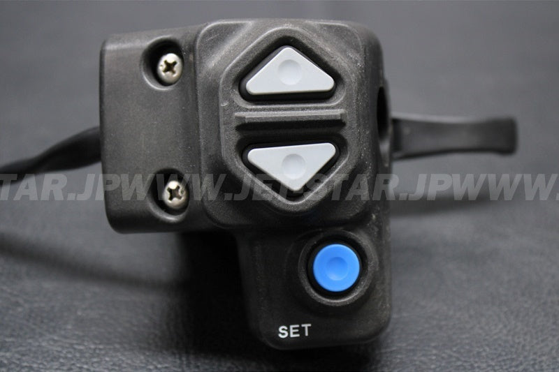 Used 39074-3729 LEVER-ASSY-THROTTLE  [X2210-23]