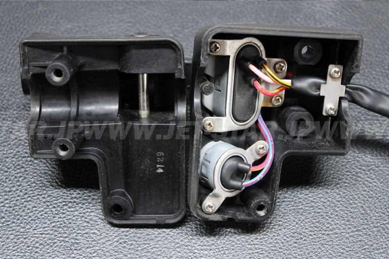 Used 39074-3729 LEVER-ASSY-THROTTLE  [X2210-23]