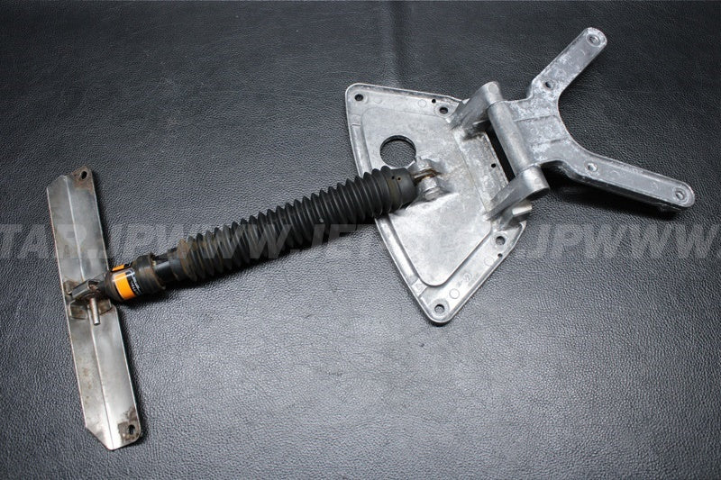 Used 11056-3703 BRACKET  [X2210-30]