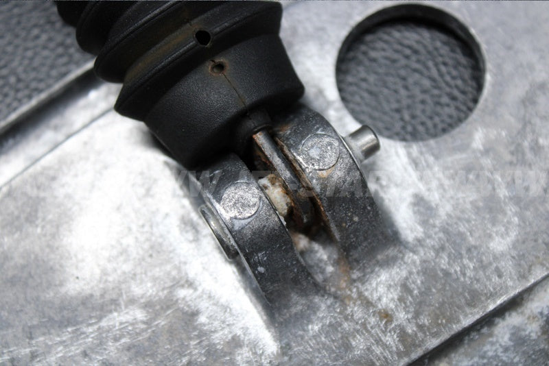 Used 11056-3703 BRACKET  [X2210-30]