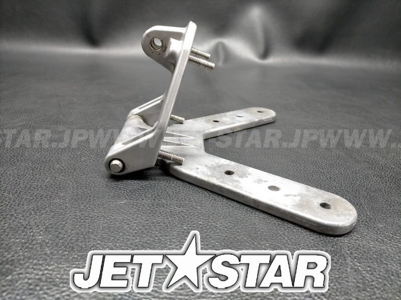 Used F1B-6517D-00-00 HINGE, LID [X2302-21]