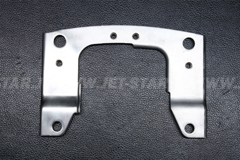 Used 6D3-R1341-00-00 BRACKET 1 [Y0278-18]