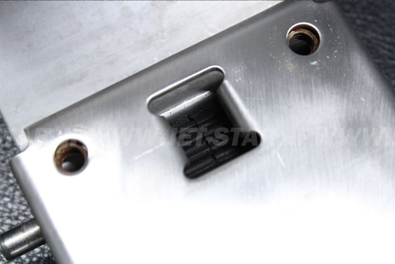 Used F1K-U515A-00-00 HINGE ASSY YMUS [Y0278-21]