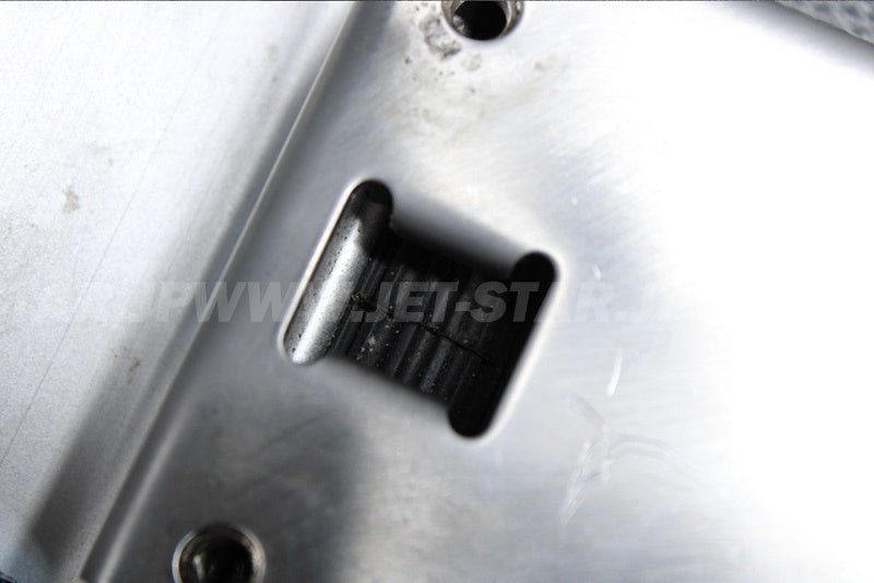 Used F1K-U515A-00-00 HINGE ASSY YMUS [Y0927-10]
