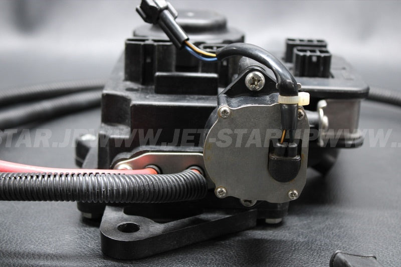 Used 6BU-82170-00-00 FUSE BOX ASSY [Y0927-62]
