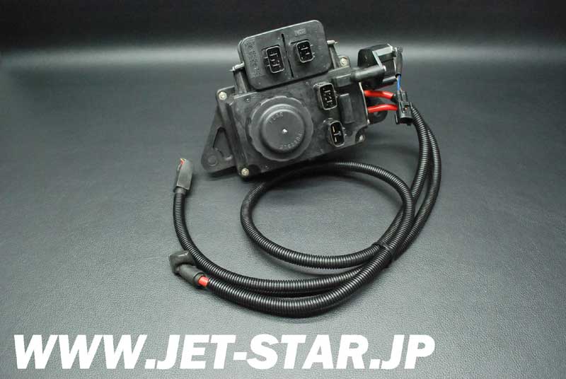 Used 6BU-82170-00-00 FUSE BOX ASSY [Y097-006]
