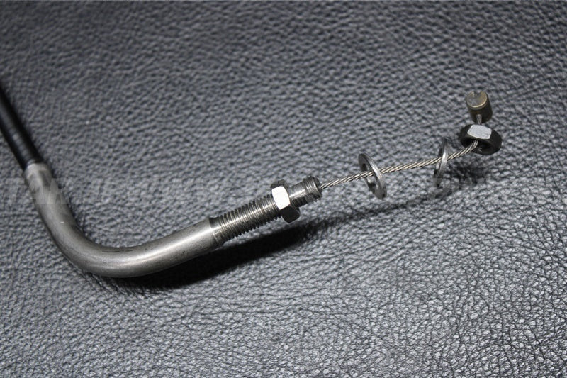 Used GM6-67252-00-00 CABLE, THROTTLE [Y1197-01]