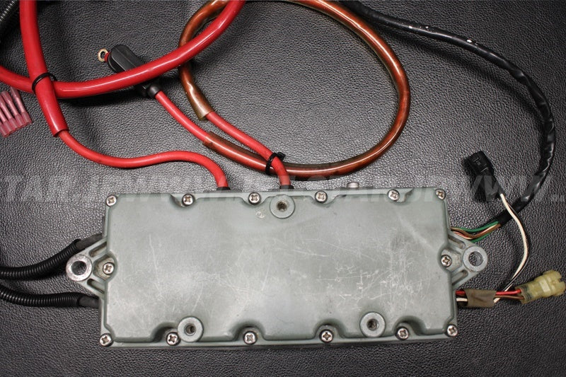 Used 62T-85540-00-00 C.D.I. UNIT ASSEMBLY [Y2672-05]