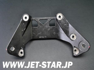 Used 63M-21415-03-00 BRACKET, FRONT UPPER 1 [Y334-067]