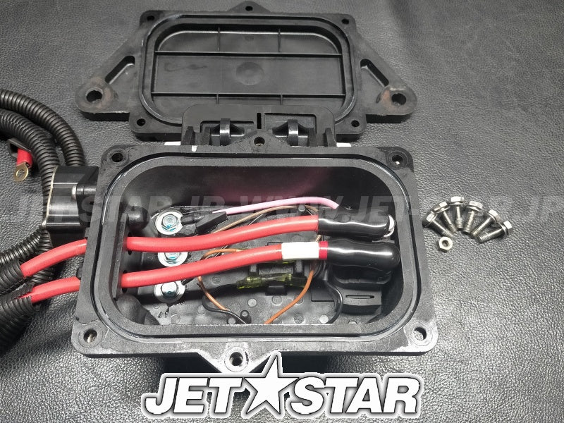 Used 6D3-82170-00-00 FUSE BOX ASSY [Y3571-03]