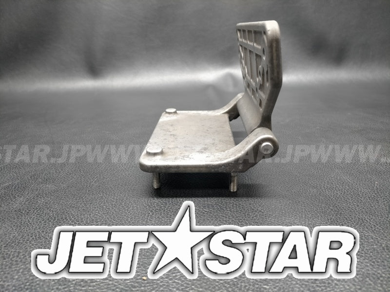 Used F2C-U517D-00-00 HINGE, LID [Y3603-33]