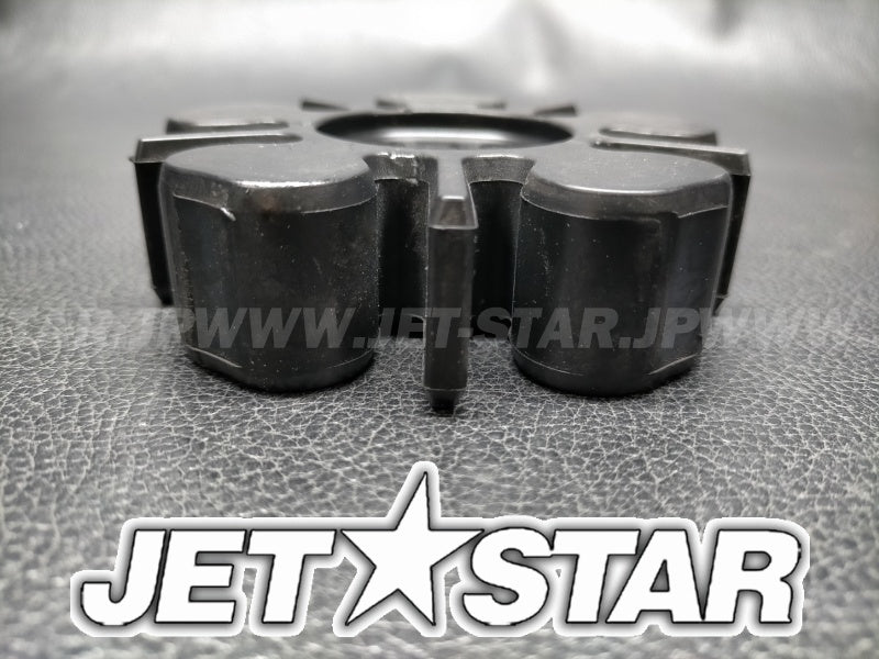 Used 6D3-4581J-00-00 RUBBER SHAFT COUPLING [Y4063-34]