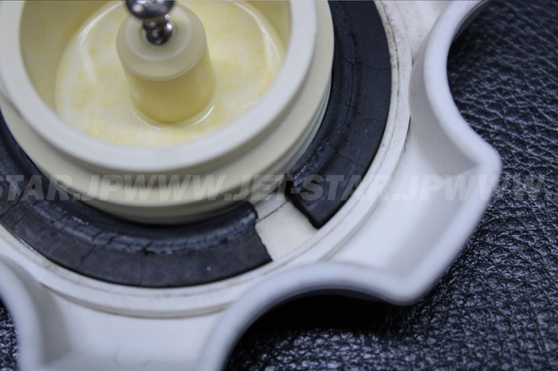 Used GP7-U7831-00-00 CAP, FUEL FILLER [Y4846-23]
