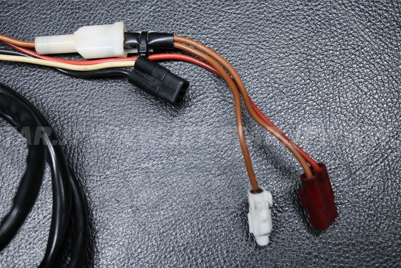 Used F0D-68310-01-00 SWITCH BOX ASSY [Y4846-40]