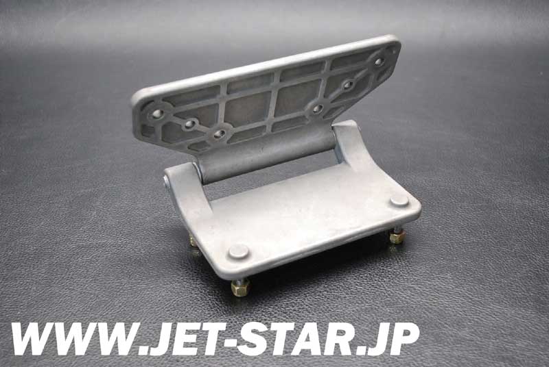 Used F2C-U517D-00-00 HINGE, LID [Y587-044]