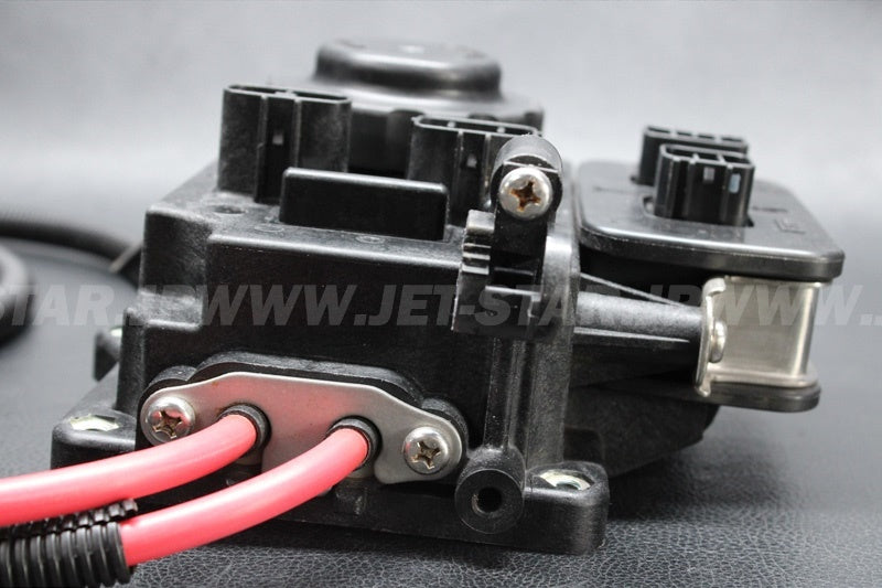 Used 6BH-82170-00-00 FUSE BOX ASSY [Y6183-18]