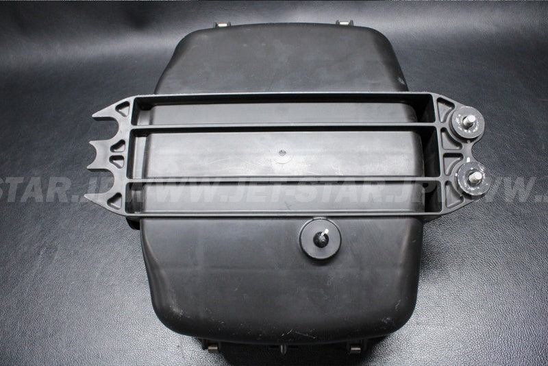 Used 6S5-E4410-01-00 AIR CLEANER ASSY [Y6183-28]