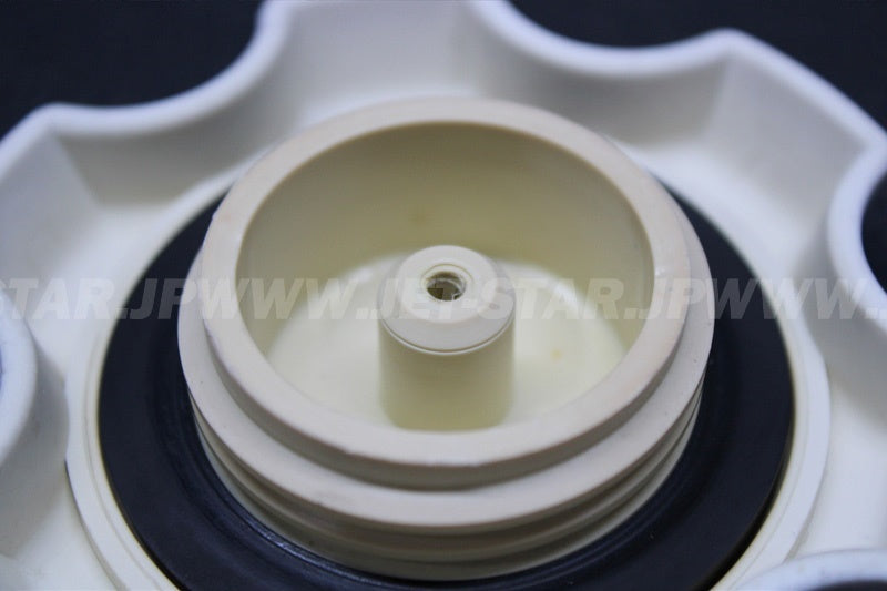Used GP7-U7831-01-00 CAP,FUEL FILLER PURW [Y6189-20]