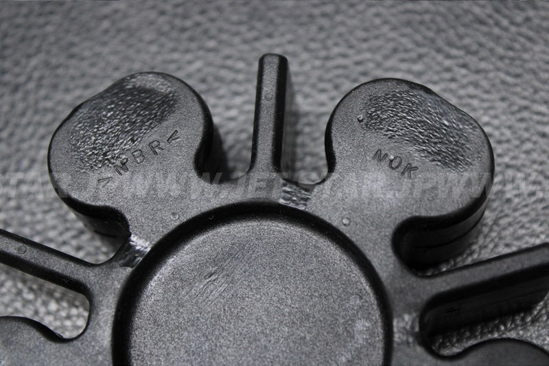 Used 66E-4581J-00-00 RUBBER SHAFT COUPLING [Y6189-36]