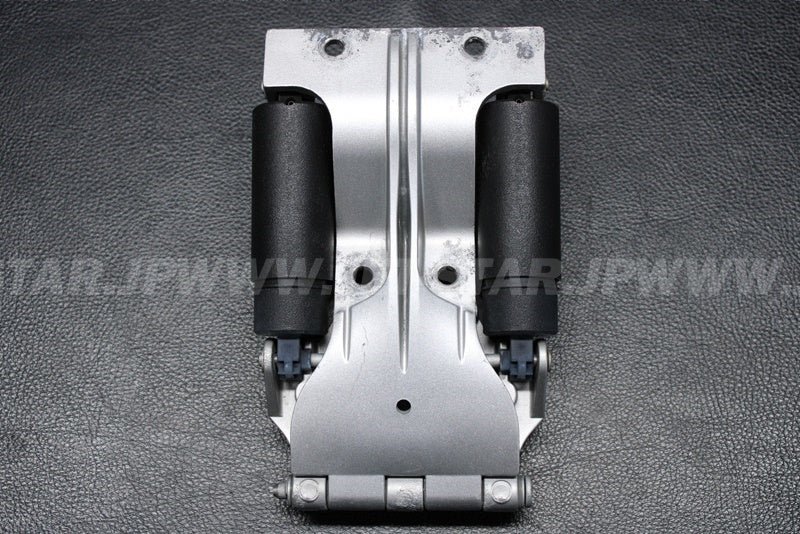 Used F0D-6515A-01-00 HINGE ASSEMBLY (WITH DEFECT) [Y6773-11]