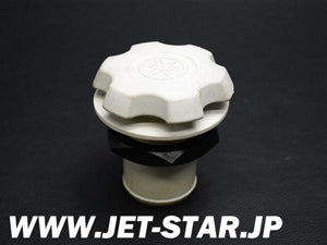 Used GP7-U7831-01-00 CAP,FUEL FILLER PURW [Y721-044]