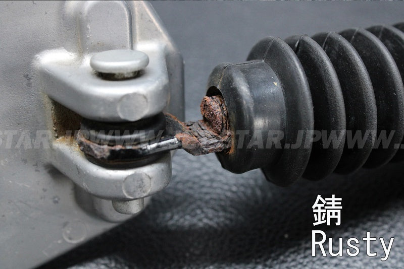Used F1B-6517D-00-00 HINGE, LID [Y7487-12]