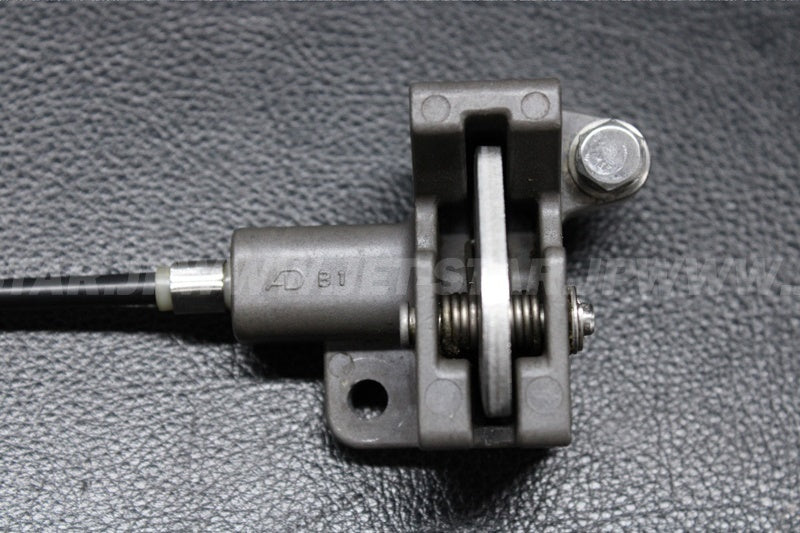 Used F1B-6517C-01-00 LOCK, LID [Y7487-43]