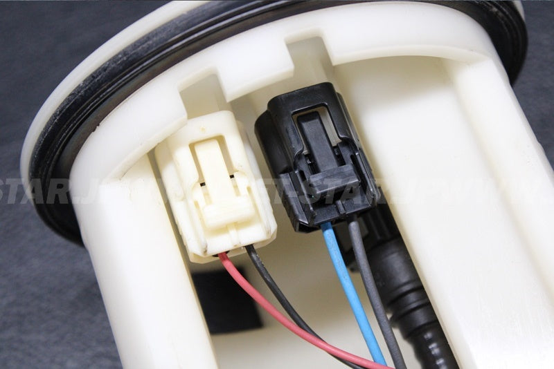 Used 60E-13907-00 FUEL PUMP COMP [Y7487-45]