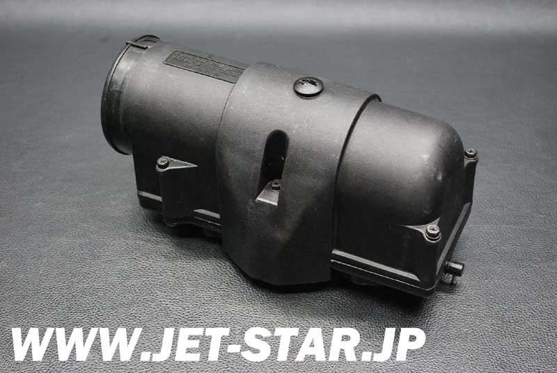 Used 62T-14284-01-8S COVER, CARBURETOR 2 [Y763-041]