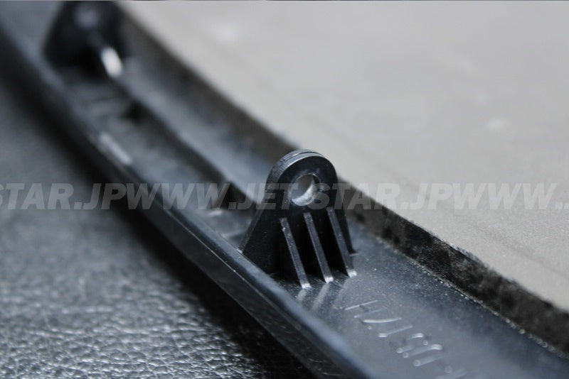 Used F2N-U517H-01 LID HATCH YAMAHA [Y7767-04]
