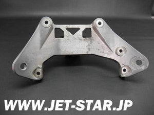 Used 63M-21415-03-00 BRACKET, FRONT UPPER 1 [Y778-028]