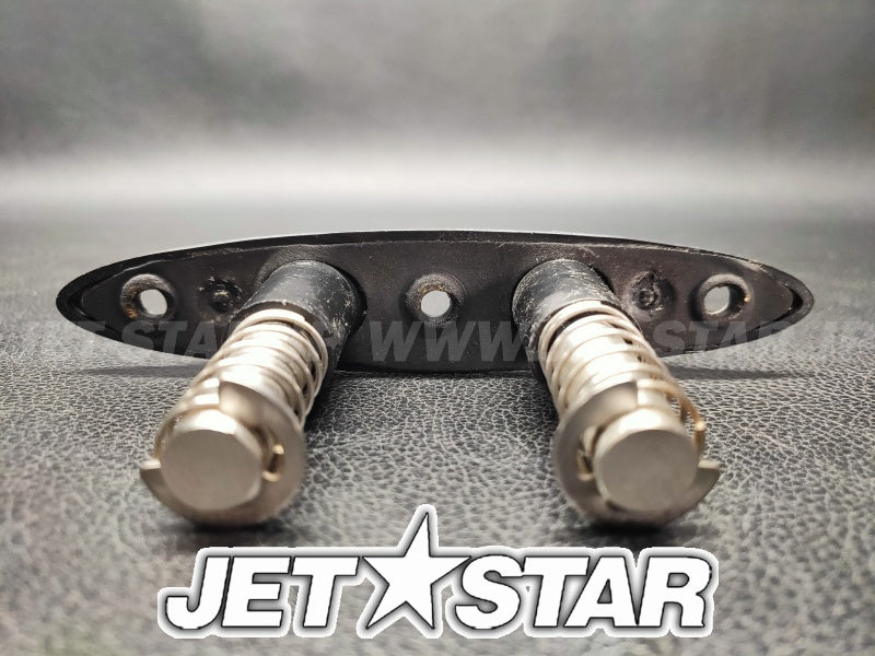 Used F1X-U163A-02-00 CLEAT ASSY [Y7815-40]