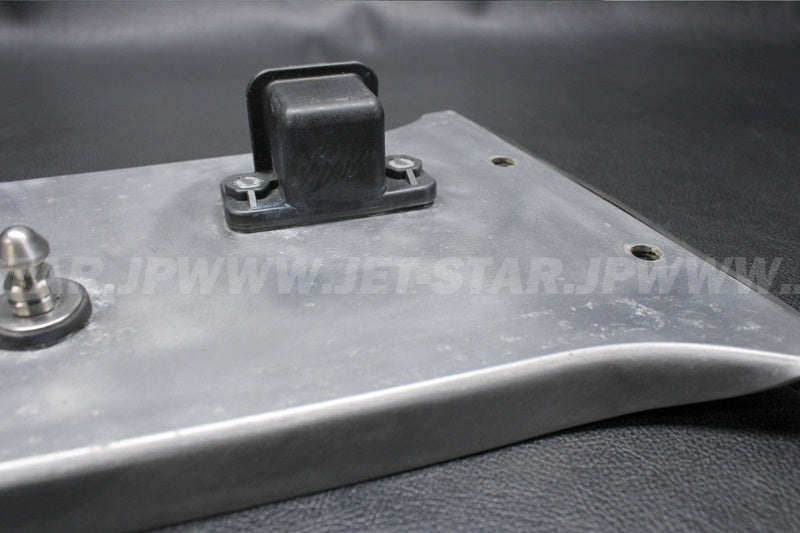 Used F1X-U8952-01-00 BEAM, DECK 1 [Y8775-11]