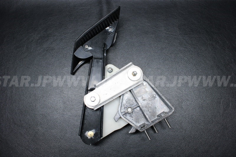 Used F1X-6134A-03-00 REMOCON. LEVER ASSY [Y8775-24]