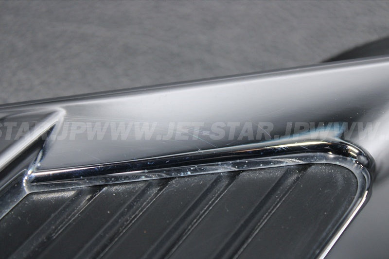 Used F2S-U370J-00-00 SIDE ORNAMENT ASSY 1 [Y9304-21]