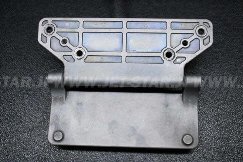 Used F2S-U517D-00-00 HINGE, LID [Y9304-27]