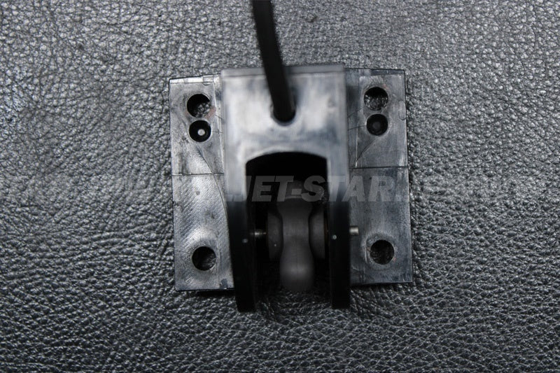 Used F1S-U8K31-02-00 SENSOR SPEED [Y9304-59]
